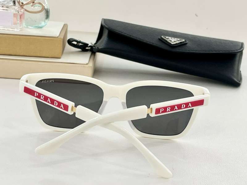 Picture of Prada Sunglasses _SKUfw56610571fw
